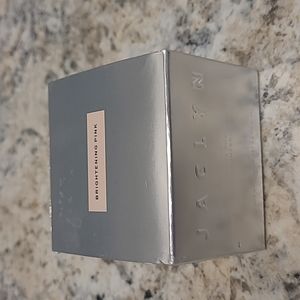 Jaclyn Cosmetics Under Eye Powder